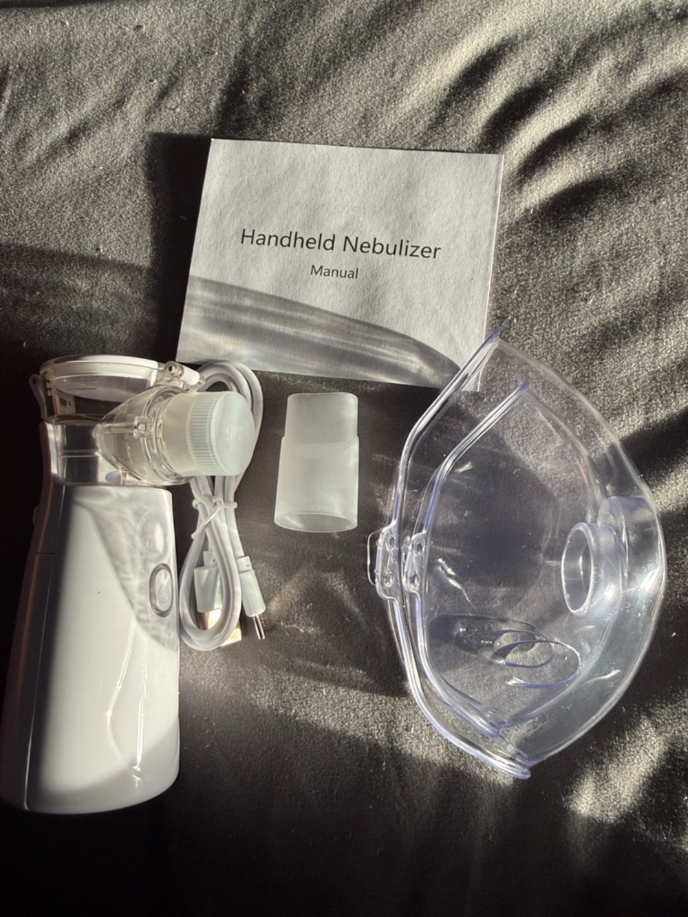 Nebulizer Portable Nebulizer Machine in White and Gold